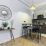 Hsh Saint Lazare-Opera Calm & Cosy Apartement